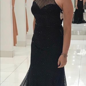 Elegant stunning evening sparkle dress